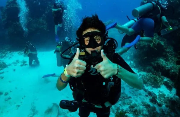 escuela de buceo Gaia Scuba